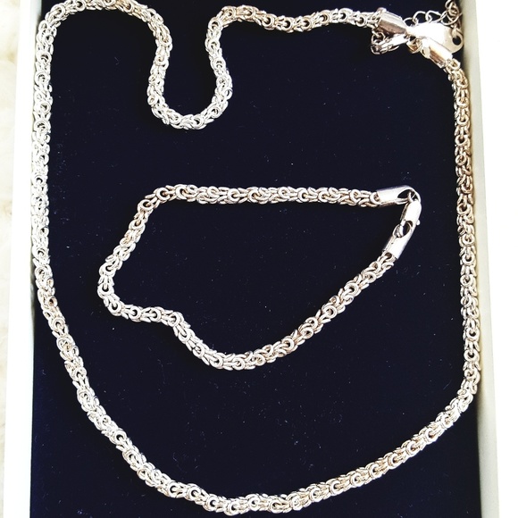 Celtic Silver Necklace and Bracelet set - Picture 2 of 2